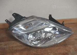 Lampa przednia przód prawa citroen C8 2002- 4