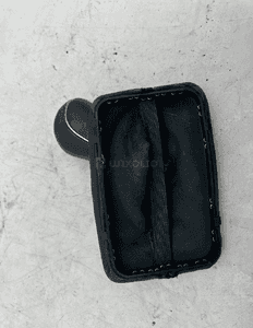 Osłona gałka mieszek mercedes W204 W207 A2042677510 2