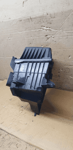 Obudowa filtra powietrza VW Fox 1.2 5Z0000183B 5Z0129607F 6
