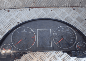 LICZNIK ZEGARY AUDI A4 B7 036901830 RADOM 1