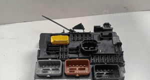 CITROEN PEUGEOT BSM R09 moduł sterownik skrzynka bezpieczników 9664997880 2