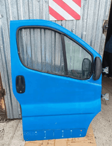Drzwi prawy przód prawe przednie renault trafic ii opel vivaro a primastar 1