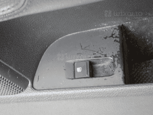 BOCZEK DRZWI VW GOLF V GTI LEWY PRZÓD  3