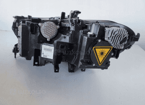 Lampa BMW X5 G05 X6 06 przednia LASER Prawa 12676 9