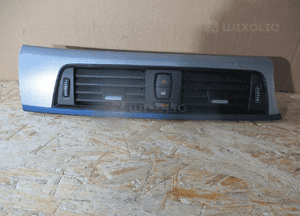 Kratka nawiewu środkowa przód przednia bmw F30 F31 F32 F34 9218552 1
