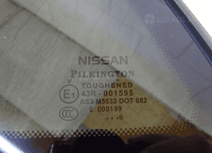 NISSAN QASHQAI II J11 Szyba karoserii tył lewa 833134EA0A 4