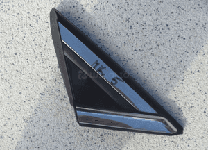 Trójkąt błotnika prawy lewy mondeo MK5 DS73-F16004 3