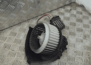 Wentylator nawiewu opel astra h 52407543 1