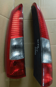 Volvo XC70 V70 lampa tył tylna prawa