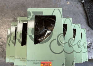 MERCEDES znaczek logo emblemat w maskę celownik gwiazda c clk e s 6