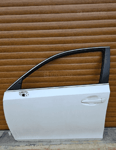 Lexus CT 200H drzwi lewe przednie przód 077 2