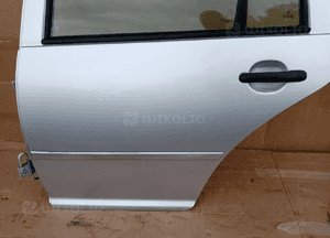 Drzwi lewy tył tylne lewe VW GOLF IV 4 5 drzwi 5D LA7W Kombi 5