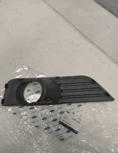 Ford focus MK2 kratka atrapa zaslepka zderzaka lampy przeciwmgielnej prawy przód przednia nowy oryginał 6