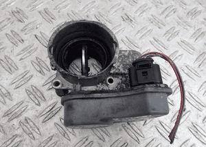 Przepustnica vw audi 2,0 tdi bmn 03G128063B radom 1