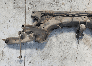 SANKI BELKA WÓZEK KOŁYSKA SILNIKA WAHACZE Ford B-Max BMax 1,0 EcoBoost 4