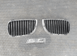 Kratka 7128613 7128614 7906809 Atrapa Nerki Nerka Gril Atrapka Zderzaka Przód M-Pakiet BMW 1 E81 E87 3