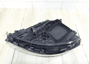 Lampa prawa MERCEDES A-KLASA W177 A1779062800KZ LLU 11