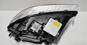 Reflektor prawy lewy xenon volvo S80 V70 XC70 lift europa 4