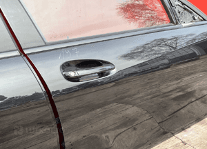 Mercedes W204 08-11 drzwi 197 prawy przód ładne do założenia 10