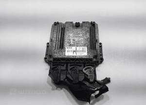 Komputer silnika renault master iii movano b 2.3 dci 237100899R 0281017977 2