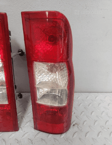 Ford transit MK7 2006-2014 lampa tyl tylna lewa ładna europa 2