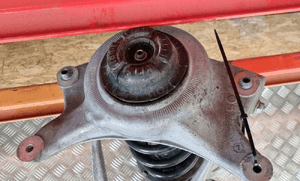 AUDI Q5 ZWROTNICA AMORTYZATOR PRAWY PRAWA PRZÓD 4G0407242C 8K0407696H 3