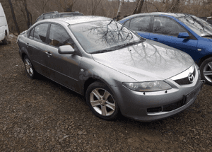 Mazda 6 02-07 Maska lampa zderzak pas atrapa 29Y 2