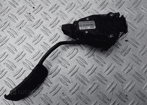 Pedał potencjometr gazu renault laguna 8200002925 1