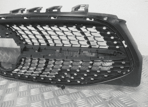 Grill gril atrapa mercedes cla i W118 C118 amg 2019-2023 8