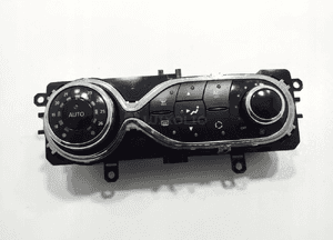 PANEL NAWIEWU KLIMATYZACJI 275108796R RENAULT CLIO IV 2013-2016 EUROPA 2