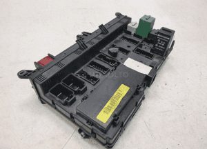 RANGE VOGUE L322 MODUŁ SKRZYNKA BEZPIECZNIKÓW BSI 4