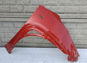 BŁOTNIK PRAWY PRZÓD TOYOTA AYGO X 22-24 1