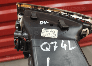 Audi Q7 4L kratka nawiewu prawa prawy przód deski oryginał 8