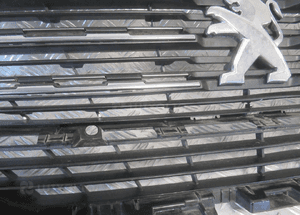 GRILL GRIL ATRAPA PEUGEOT 5008 II 2017-2021 rok 7
