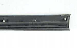 Listwa drzwi prawa przód audi Q5 SQ5 8R0853960B 5