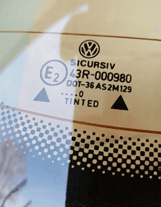 Szyba klapy bagażnika VW Golf IV 4 HB AS2 00r 6