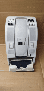 Lampka oświetlenie kabiny podsufitki Audi A6 C6 4F0947135N 5