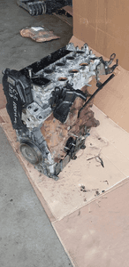Silnik słupek blok Citroen C5 III 2.0 HDI RH01 3