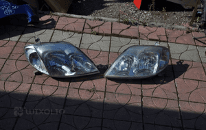 corolla lampa prawa WYSYŁKA 2