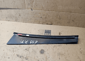Listwa osłona nakładka słupka prawy tył tylna prawa BMW 5 E39 Kombi 4