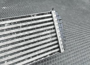 Intercooler Chłodnica Powietrza Turbiny 3.0 D BMW X5 E70 X6 E71 12