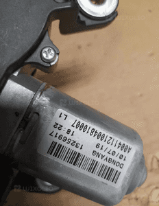 SILNICZEK WYCIERACZKI TYLNEJ OPEL ASTRA J nr 13256917 4