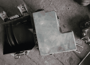 obudowa bezpieczników koleos 2.0 dci