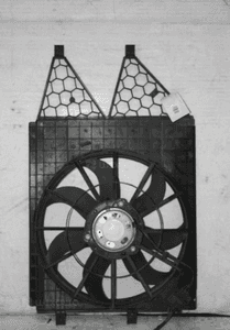 Obudowa chłodnicy wentylatora z wentylatorem VW POLO V 1.4 TDI 2009 1