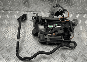 Mercedes W205 kompresor pompa zawieszenia 443020019 A2513200158 A0993200004 1