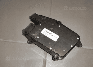Mercedes ml W164 przyciski sterowania położenia fotela lewy przód oryg 7