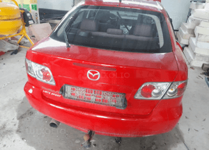 Mazda 6 02-07 HB Klapa tylna tył kolor szyba w kolor SU 2