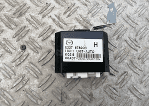 E22767890B moduł świateł sterownik mazda CX7 1