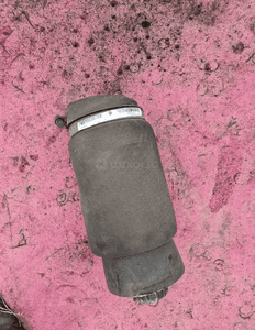 Jeep Grand Cherokee WK2 poduszka miech tylny lewy P68029912AE