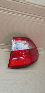Lampa prawy tył tylna prawa Mercedes E-Klasa W211 Kombi A2118201264 1